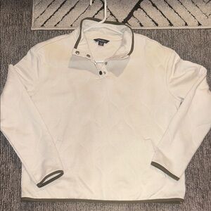Cream Quilted Eddie Bauer Quarter Snap